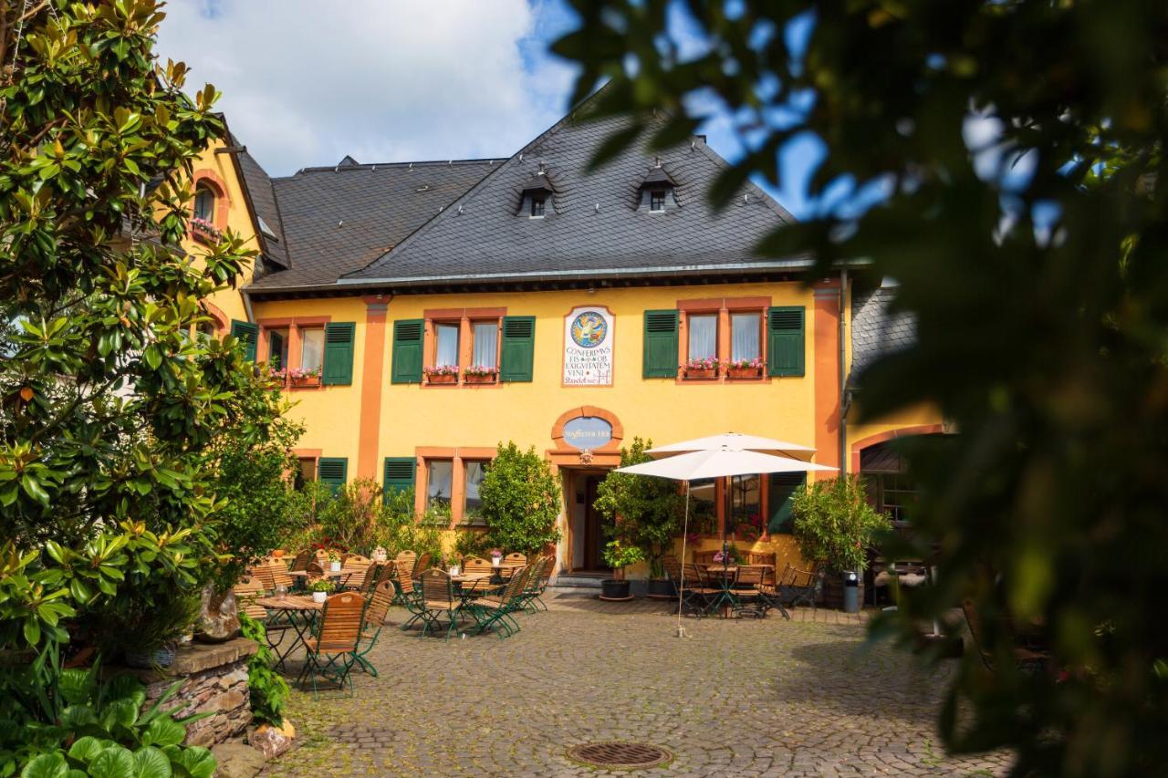 Bio-Weingut Staffelter Hof Guest House Kröv Exterior foto