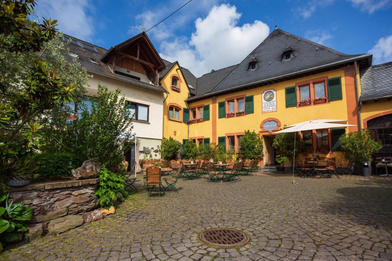 Bio-Weingut Staffelter Hof Guest House Kröv Exterior foto