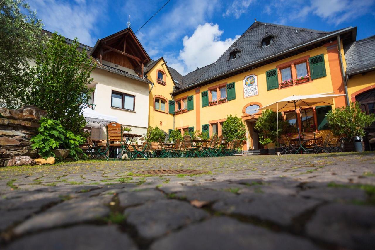 Bio-Weingut Staffelter Hof Guest House Kröv Exterior foto